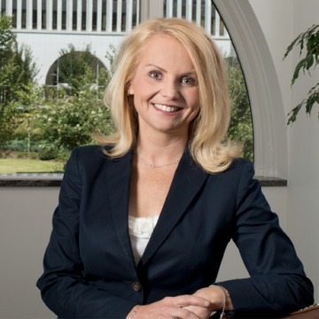 Heather Earnhart is a Tulsa female divorce attorney.