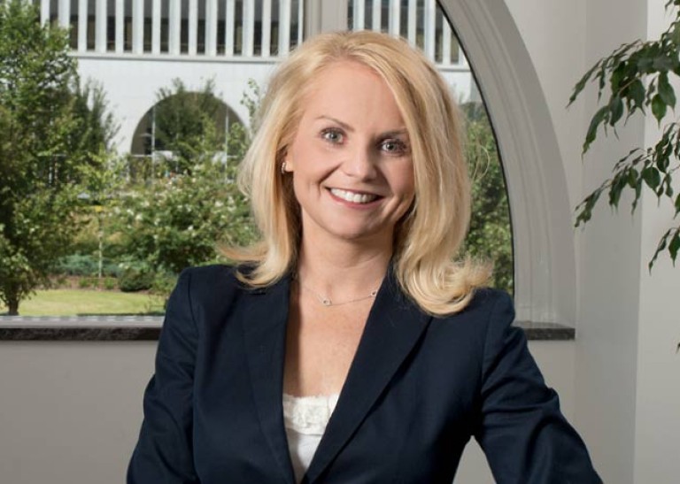 Heather Earnhart is a Tulsa female divorce attorney.