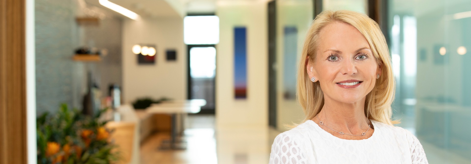 Heather Earnhart is a Tulsa female divorce attorney. 